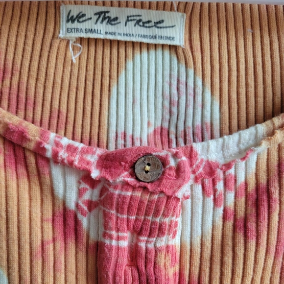 We The Free | Free People inverted seam ribbed short-sleeved button-up 🧡💛 - Picture 3 of 3